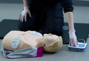Blended Standard First Aid with CPR C and AED